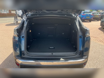 Used Peugeot 3008 2023 for sale - 79405152: Photo