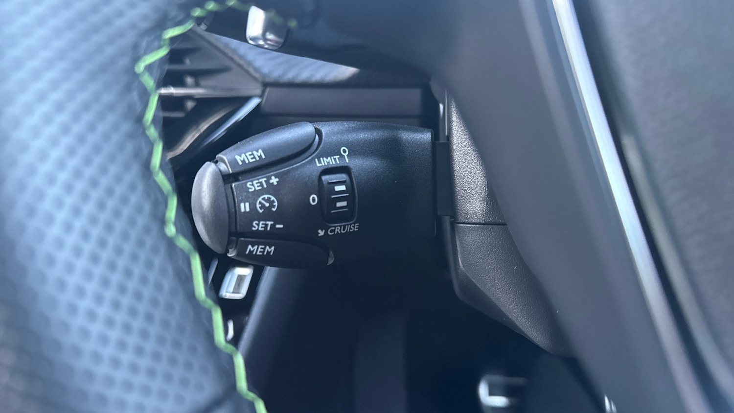 Used Peugeot 2008 2025 for sale - 76616351: Photo 35