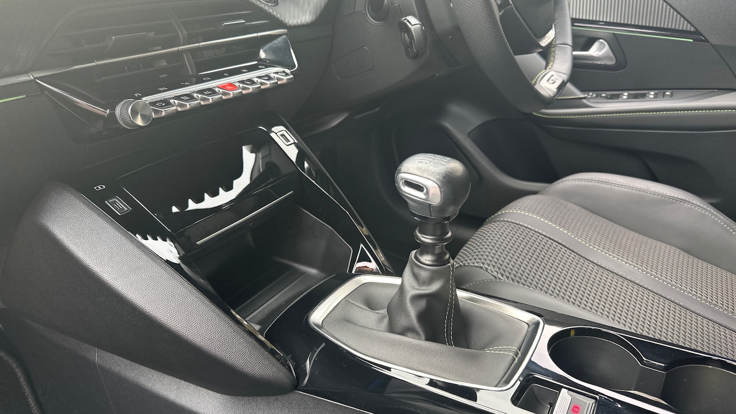 Used Peugeot 208 2022 for sale - 76557277: Photo 13