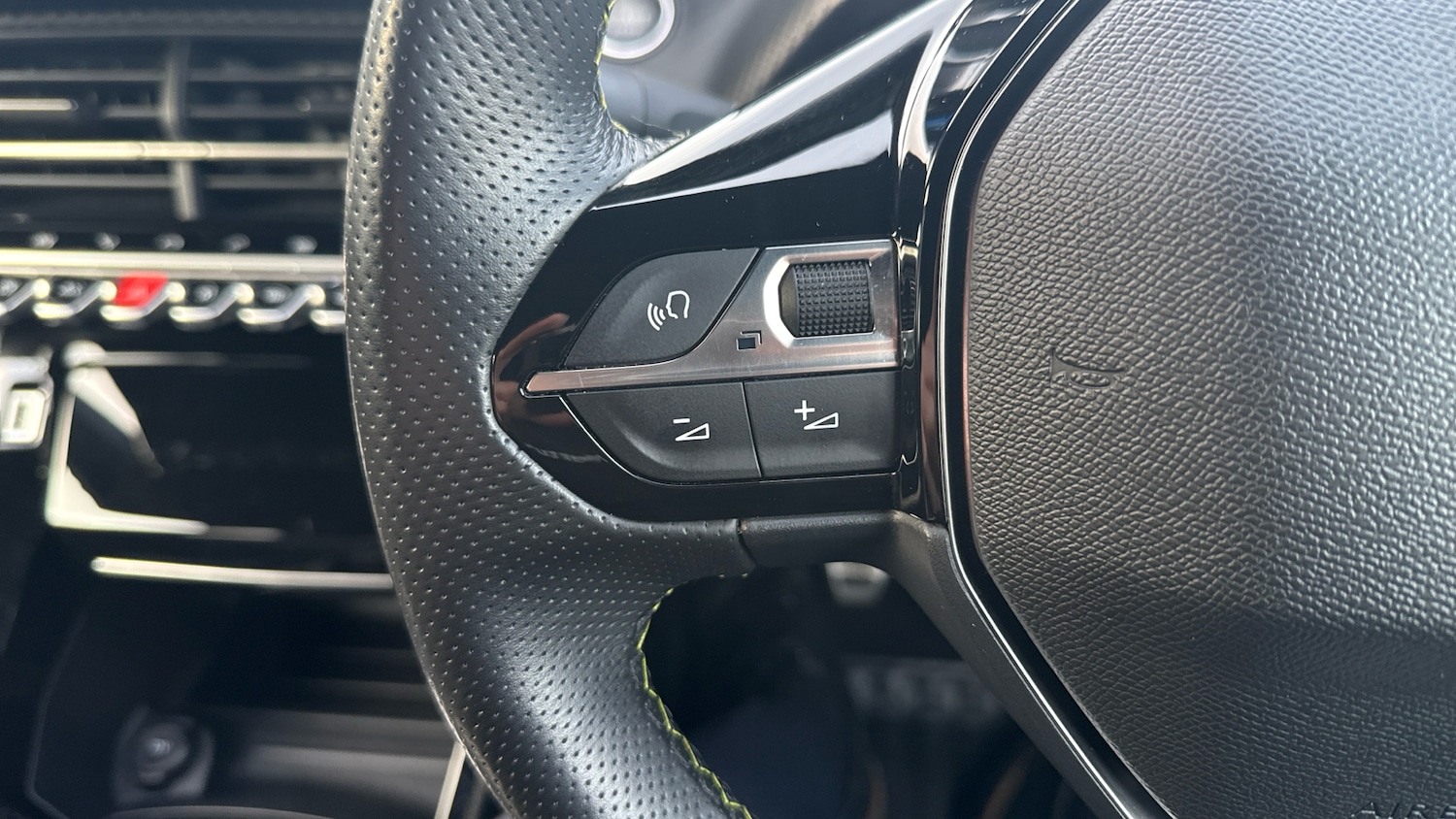 Used Peugeot 208 2022 for sale - 76557277: Photo 28