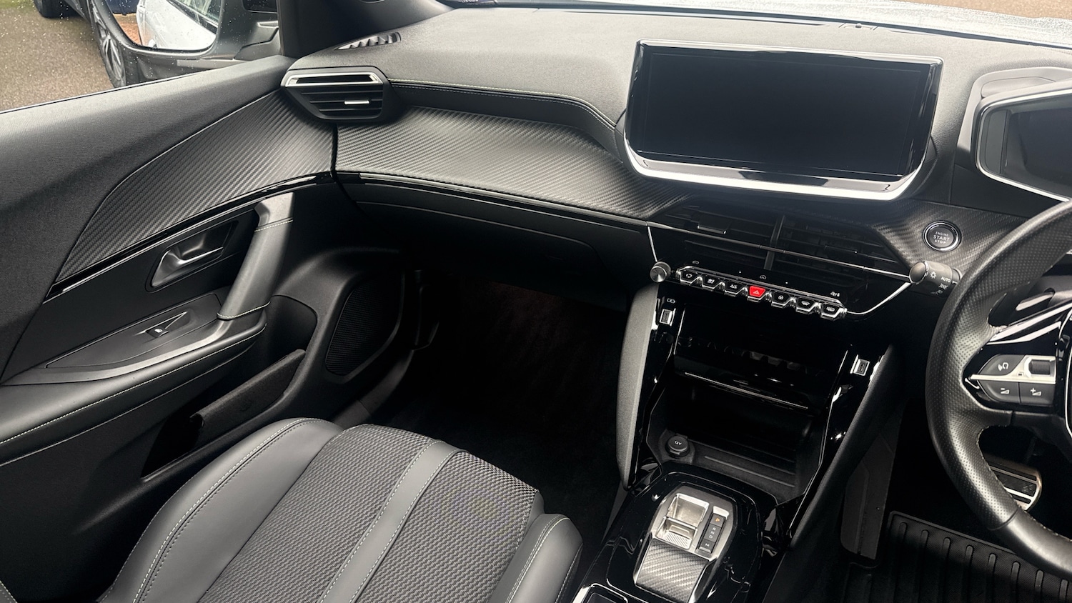 Used Peugeot 2008 2024 for sale - 76945766: Photo 14