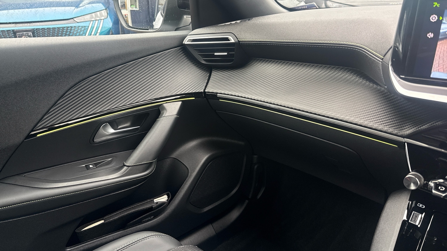 Used Peugeot 2008 2024 for sale - 76945766: Photo 45