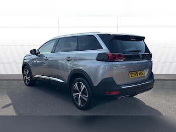 Used Peugeot 5008 2020 for sale - 75511479: Photo