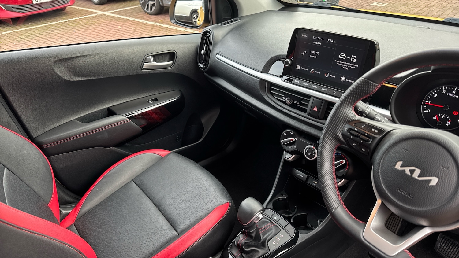 Used Kia Picanto 2022 for sale - 76404430: Photo 14