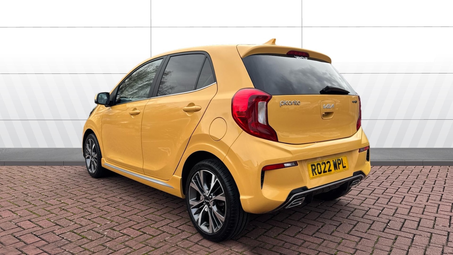 Used Kia Picanto 2022 for sale - 76404430: Photo 2