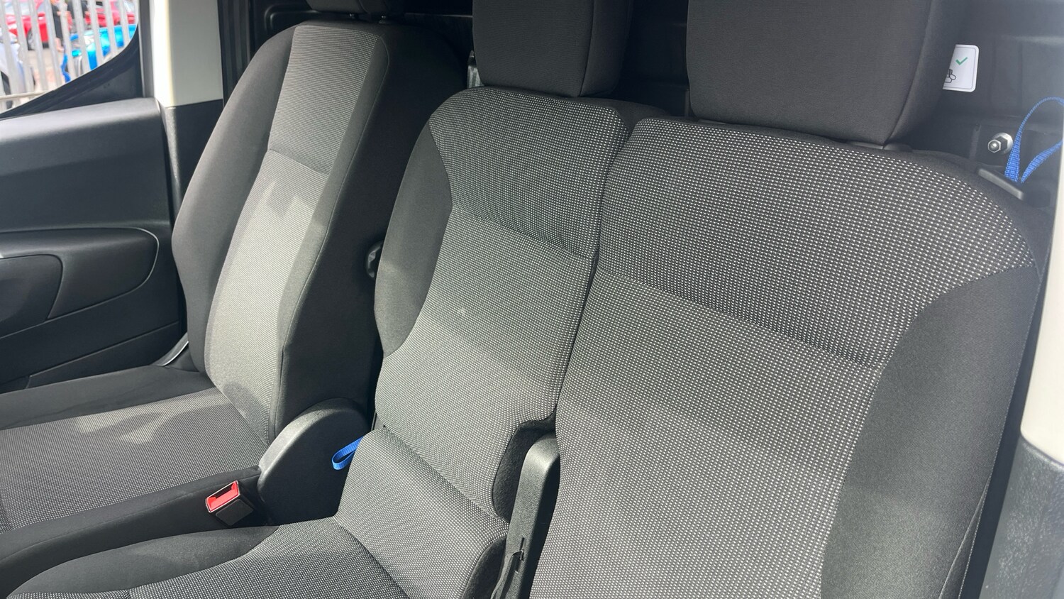 Used Peugeot Partner 2023 for sale - 76104636: Photo 15