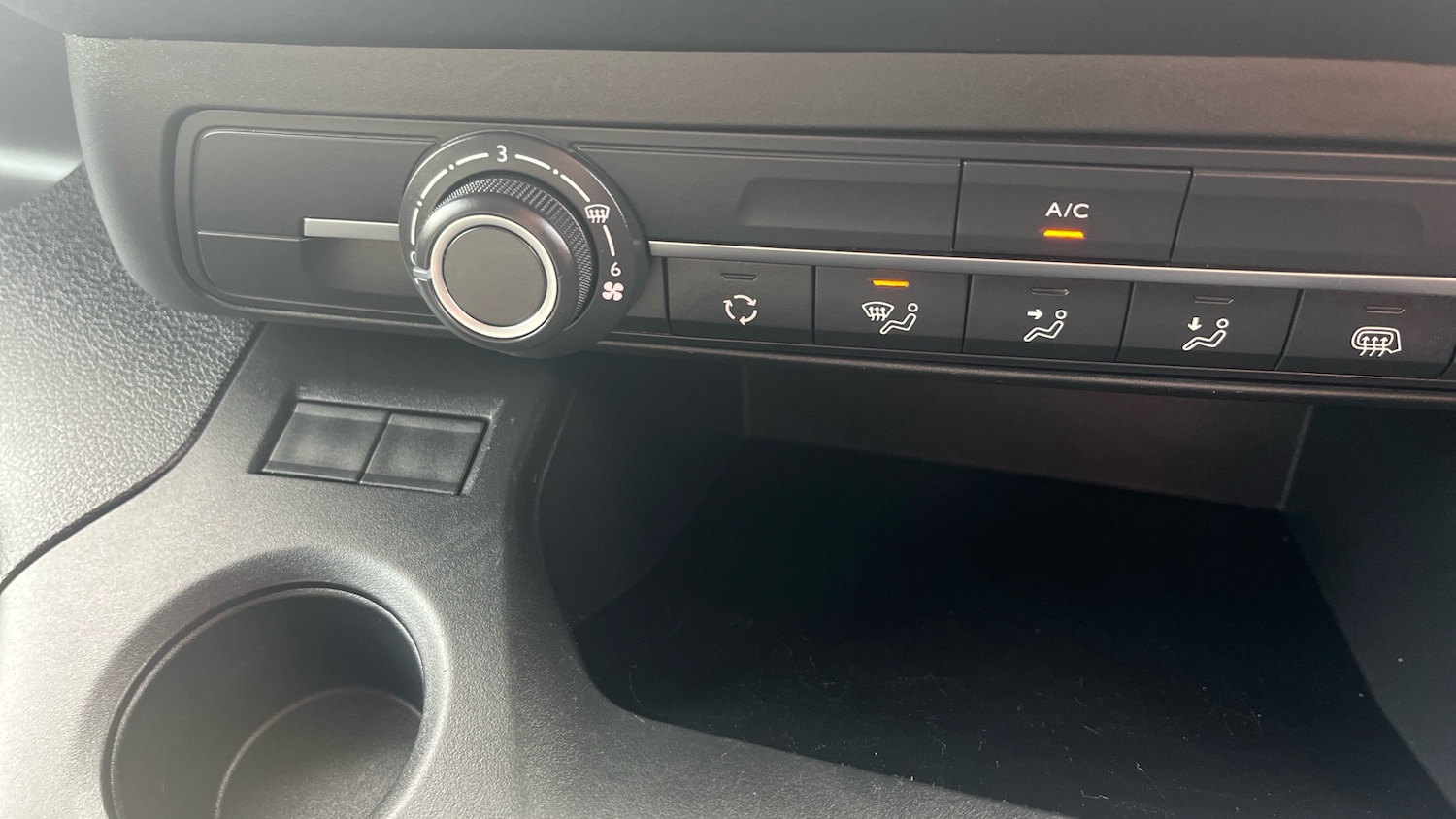 Used Peugeot Partner 2023 for sale - 76104636: Photo 24
