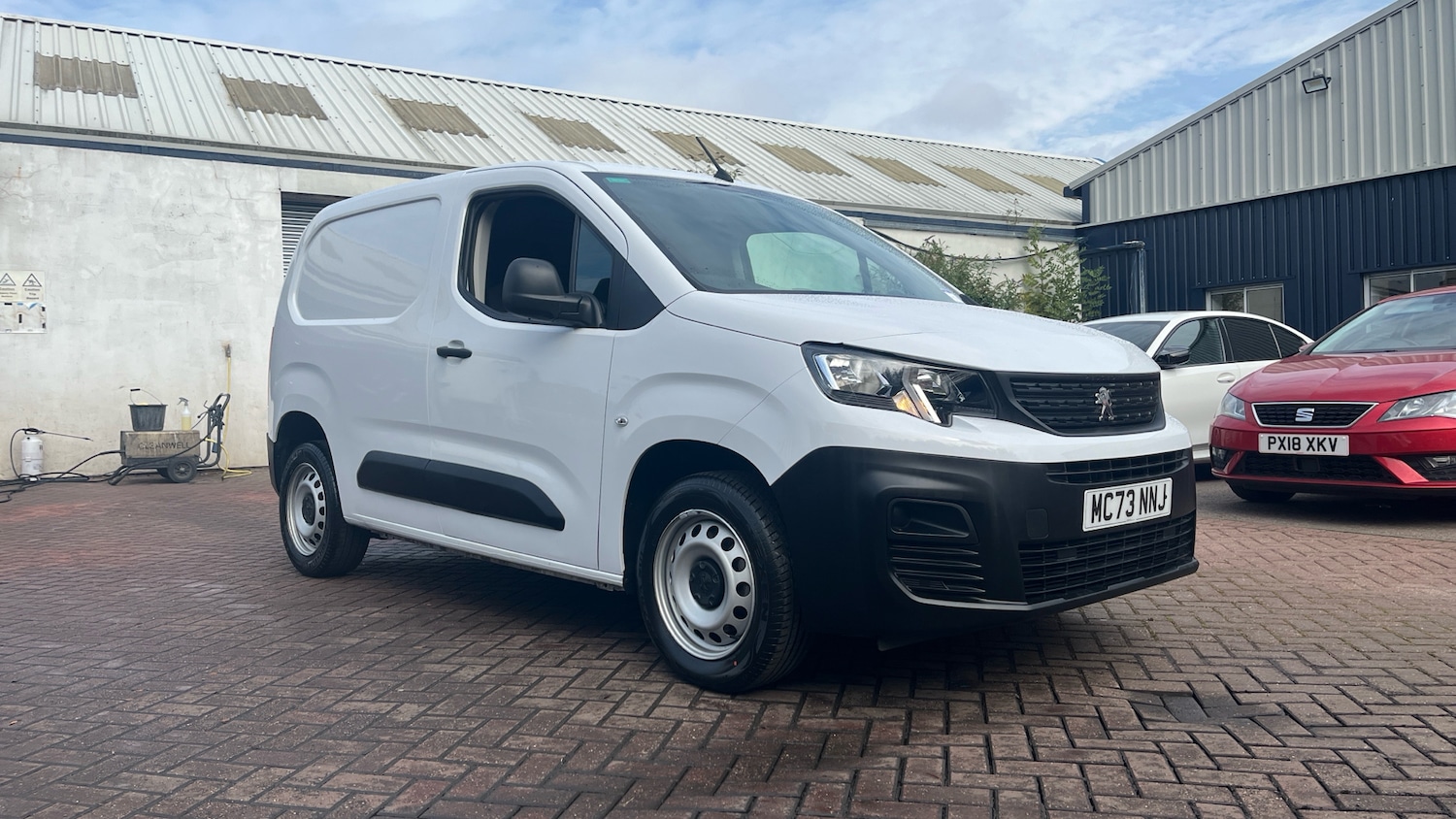 Used Peugeot Partner 2023 for sale - 76104636: Photo 8