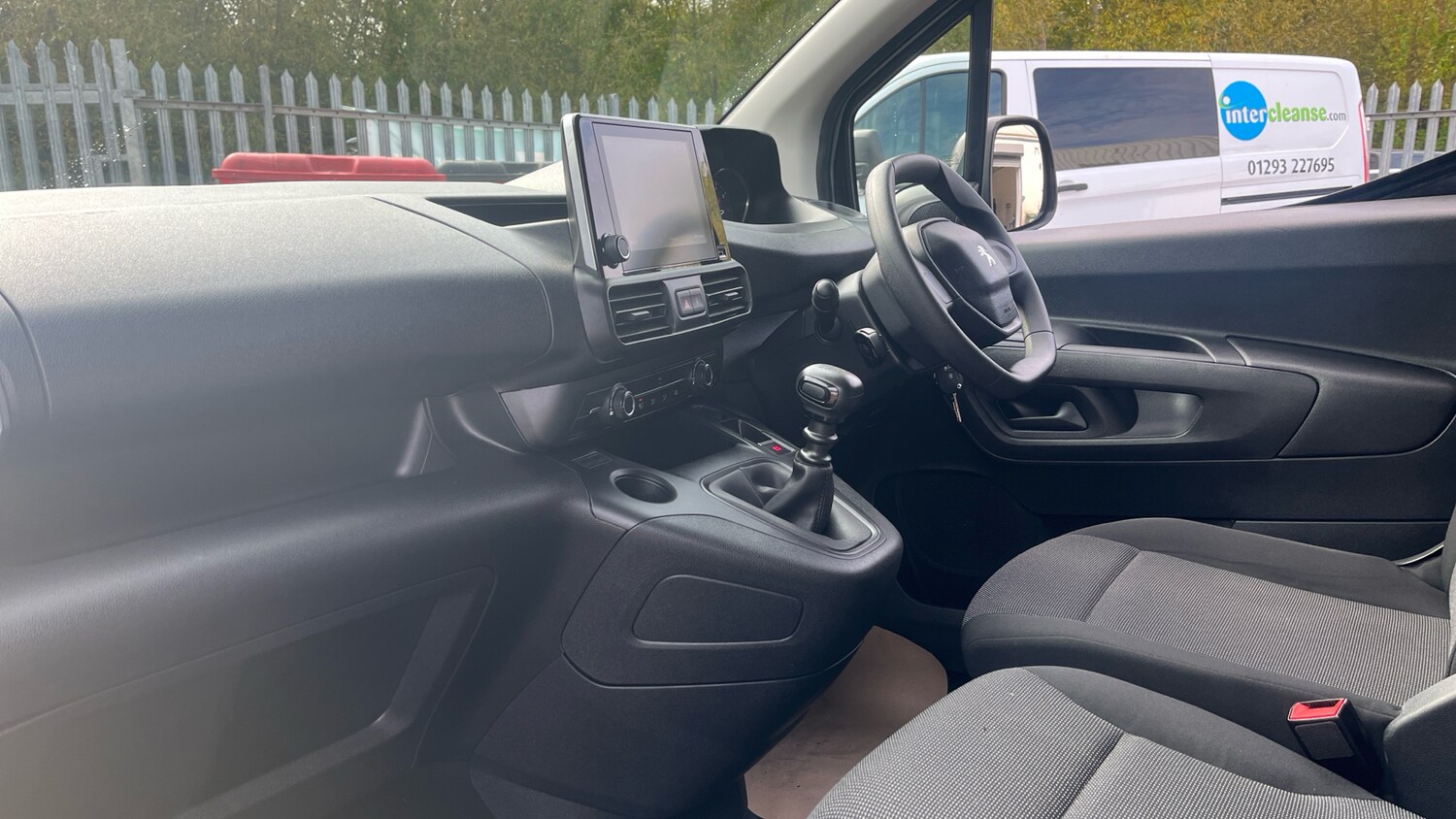 Used Peugeot Partner 2023 for sale - 76104636: Photo 9