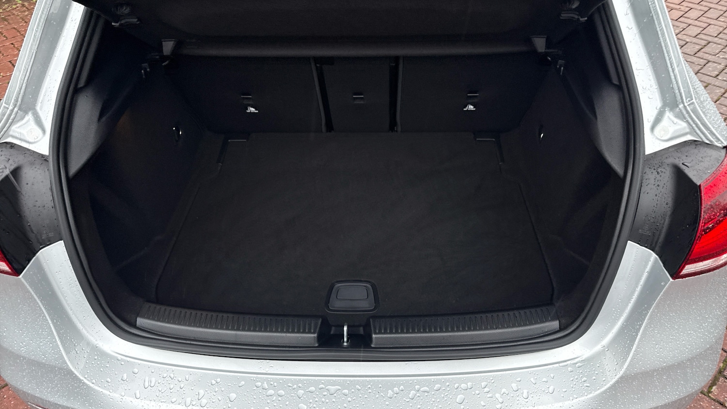 Used Mercedes-Benz A-Class 2020 for sale - 77449445: Photo 4