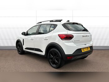 Used Dacia Sandero Stepway 2024 for sale - 78370770: Photo