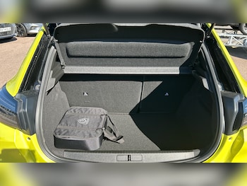 Used Peugeot 208 2025 for sale - 77873156: Photo