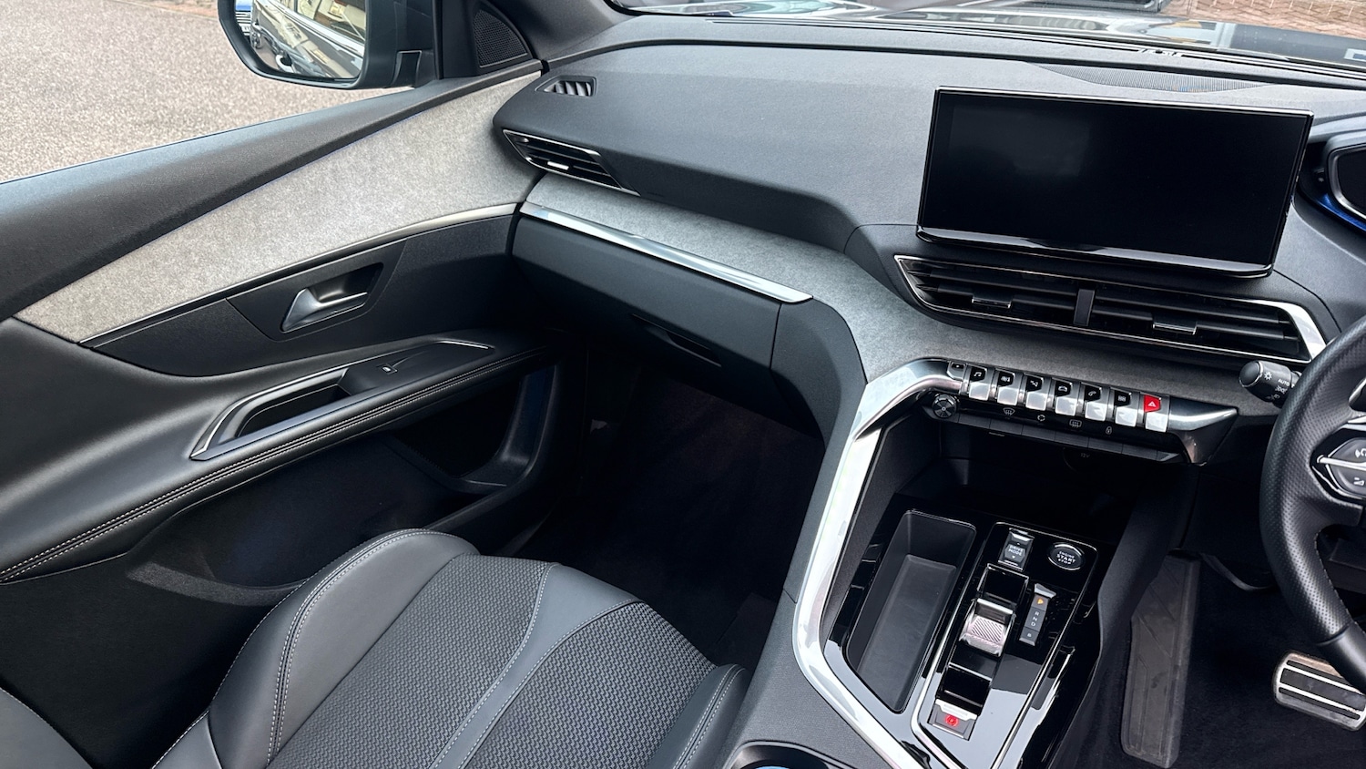 Used Peugeot 3008 2023 for sale - 76694127: Photo 14