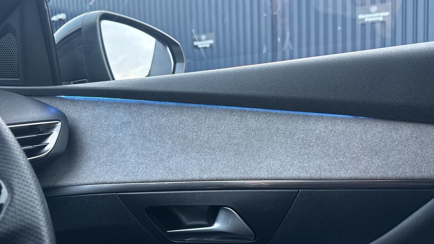 Used Peugeot 3008 2023 for sale - 76694127: Photo 29