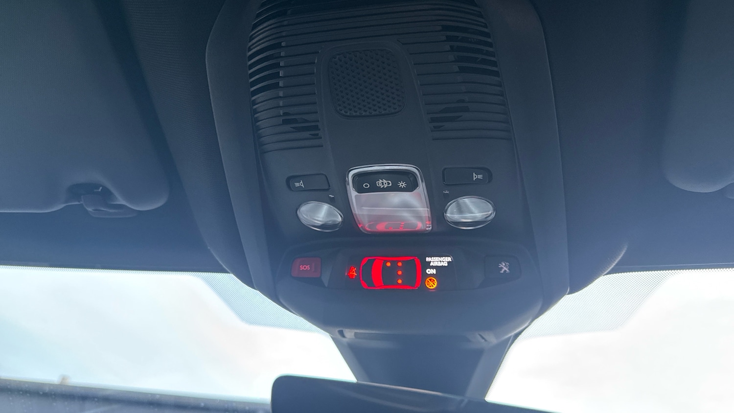 Used Peugeot 3008 2023 for sale - 76694127: Photo 38