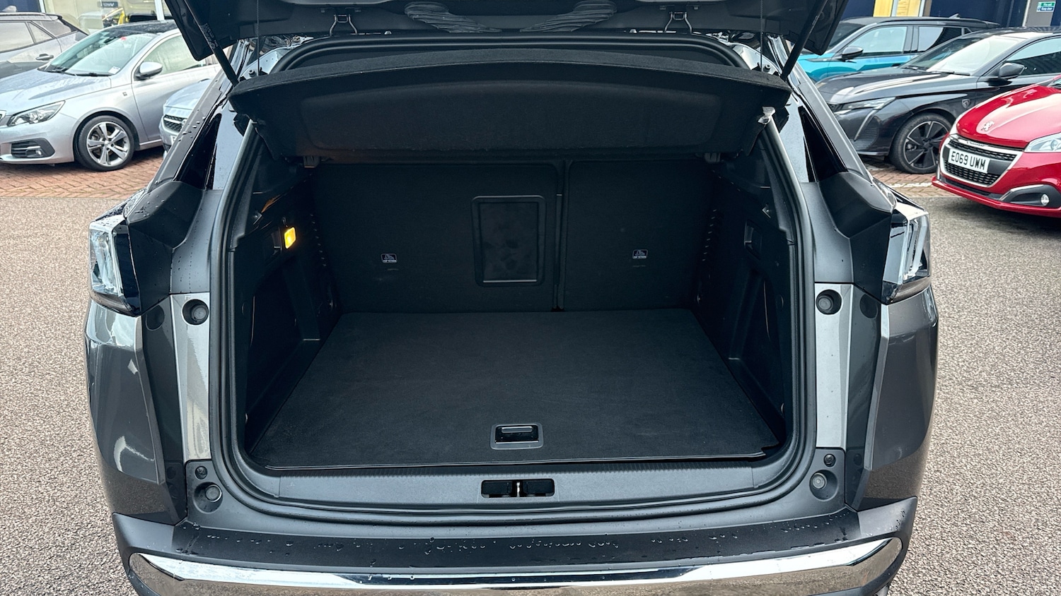 Used Peugeot 3008 2023 for sale - 76694127: Photo 4