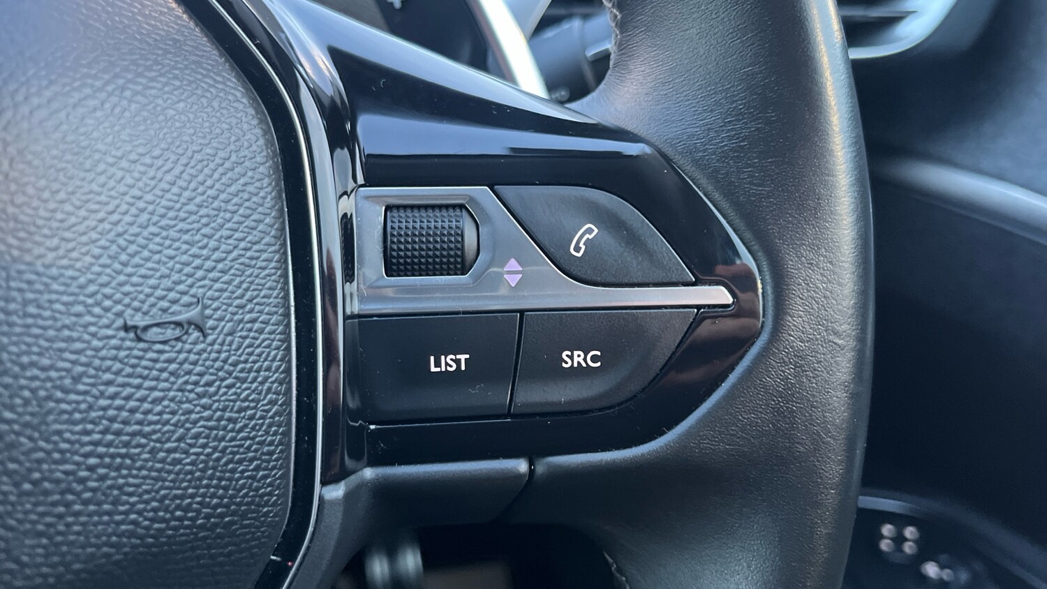 Used Peugeot 5008 2022 for sale - 77403454: Photo 23