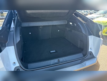 Used Peugeot 3008 2025 for sale - 77846306: Photo