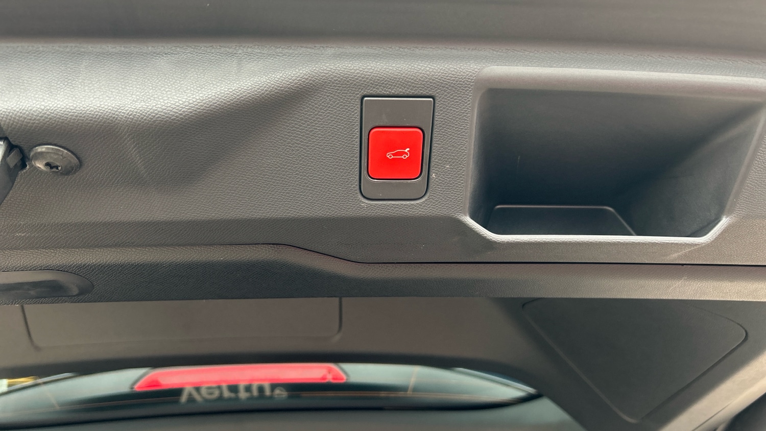 Used Peugeot 5008 2024 for sale - 77990475: Photo 23