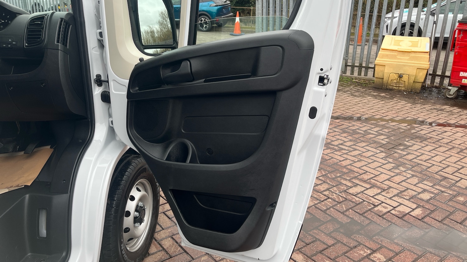 Used Peugeot Boxer 2025 for sale - 77640014: Photo 21