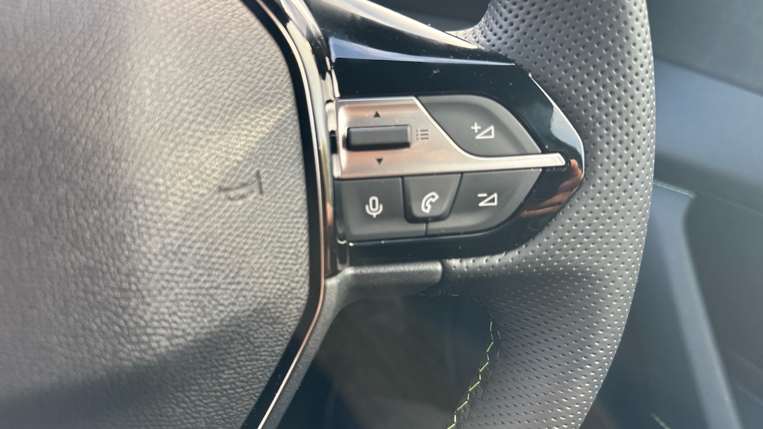 Used Peugeot 308 2025 for sale - 77184790: Photo 31