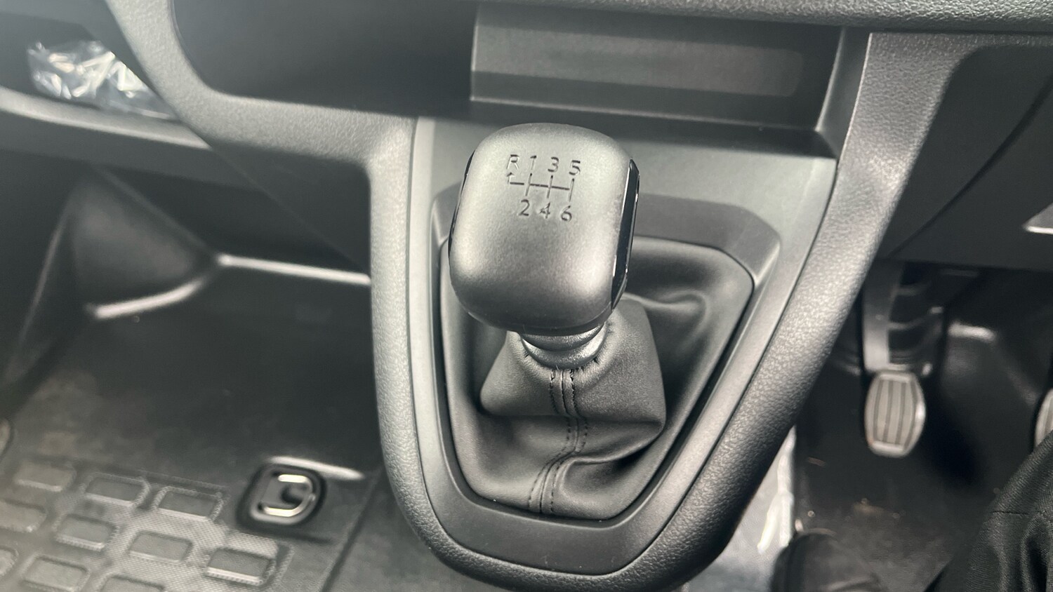 Used Peugeot Expert 2025 for sale - 76206549: Photo 13