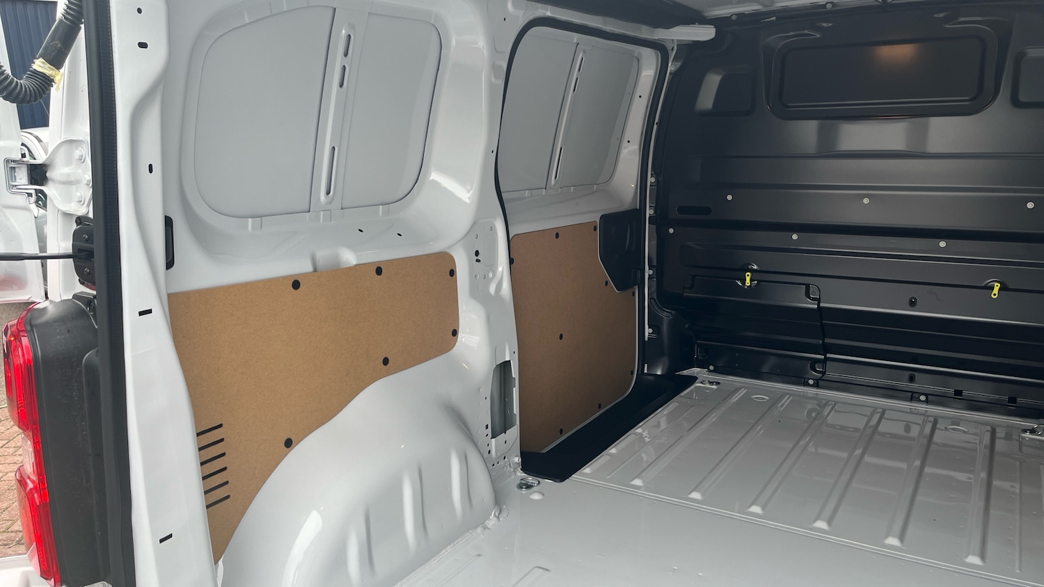 Used Peugeot Expert 2025 for sale - 76206549: Photo 34