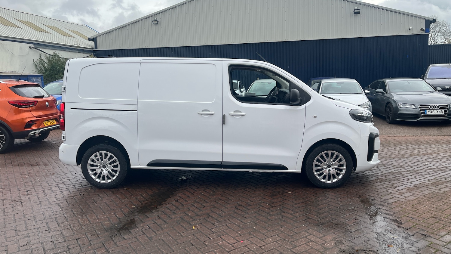 Used Peugeot Expert 2025 for sale - 76206549: Photo 38