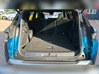 Used Peugeot 5008 2025 for sale - 78310251: Photo