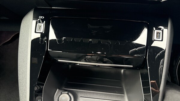 Used Peugeot 208 2021 for sale - 76183182: Photo 19