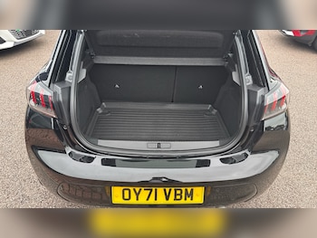 Used Peugeot 208 2021 for sale - 76183182: Photo 4