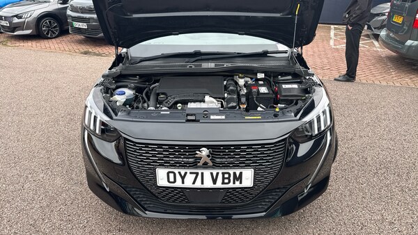 Used Peugeot 208 2021 for sale - 76183182: Photo 8