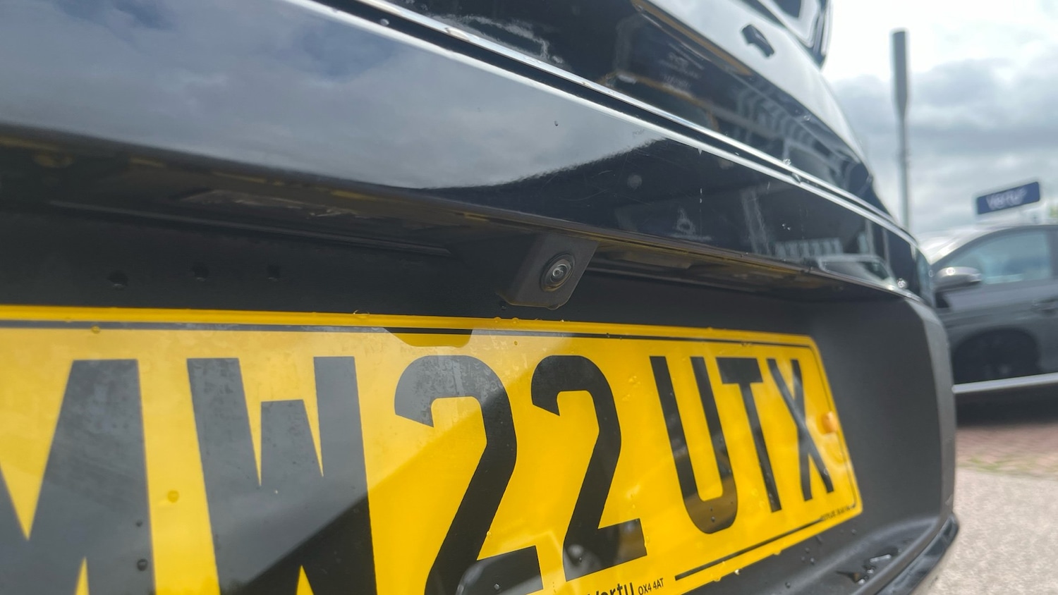 Vehicle 21