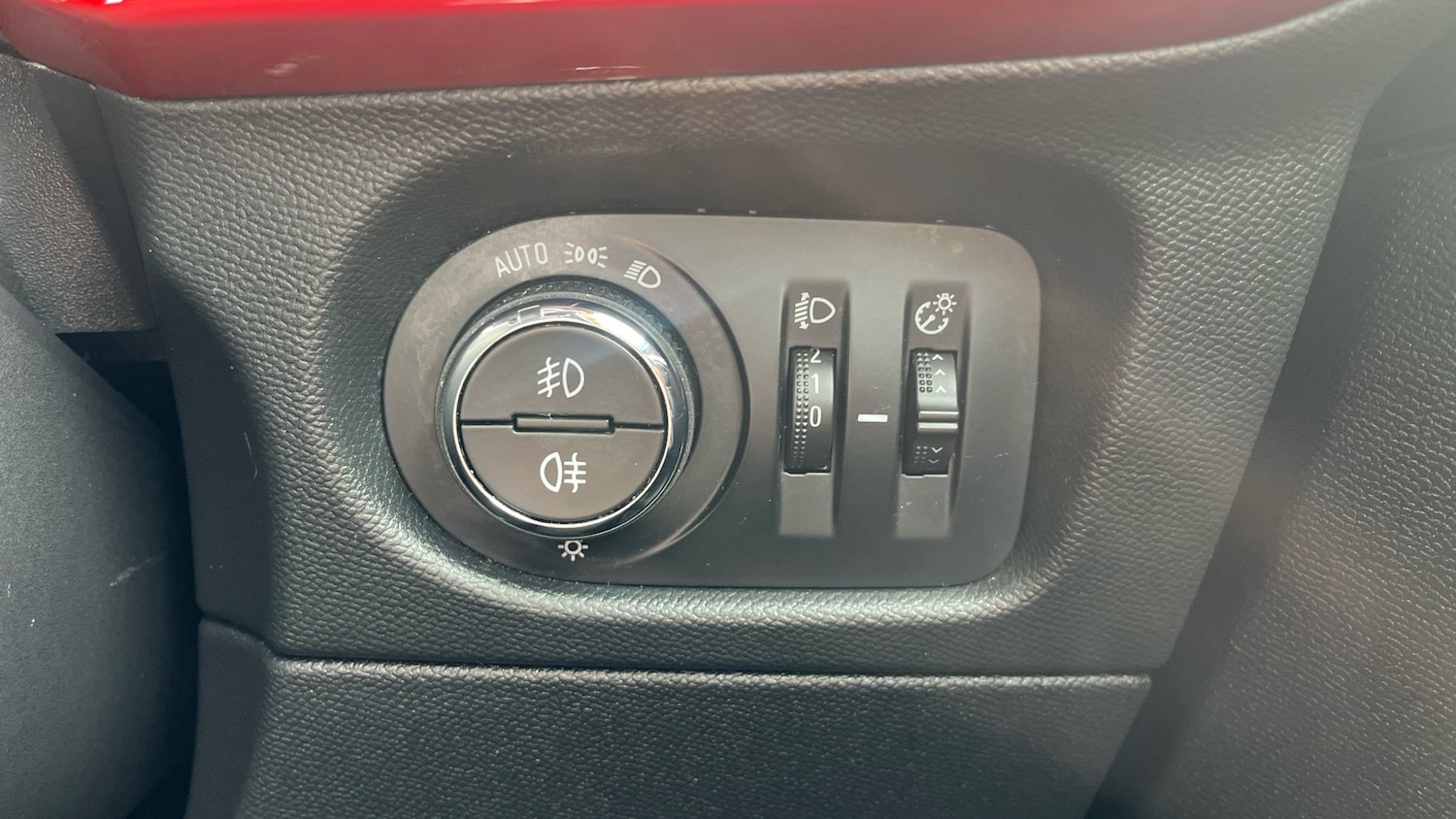 Vehicle 28