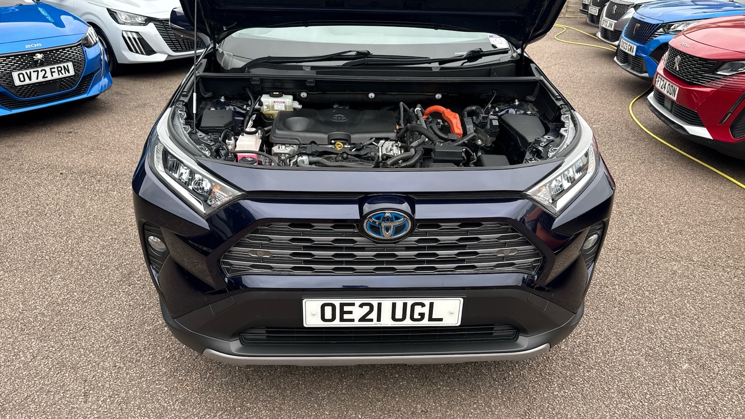 Used Toyota RAV4 2021 for sale - 76718820: Photo 8