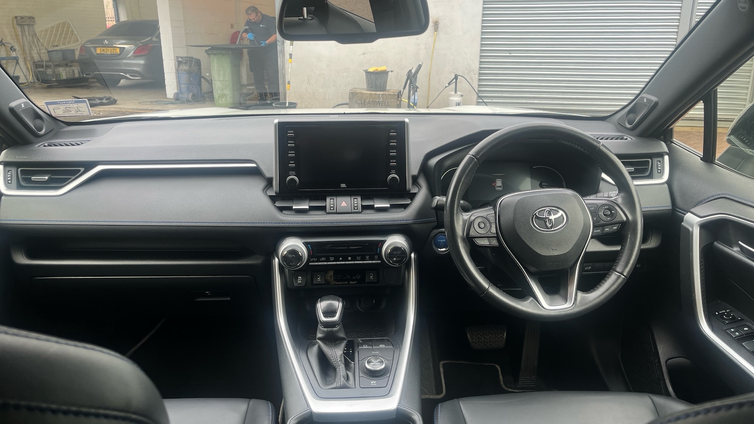 Used Toyota RAV4 2020 for sale - 76209239: Photo 10