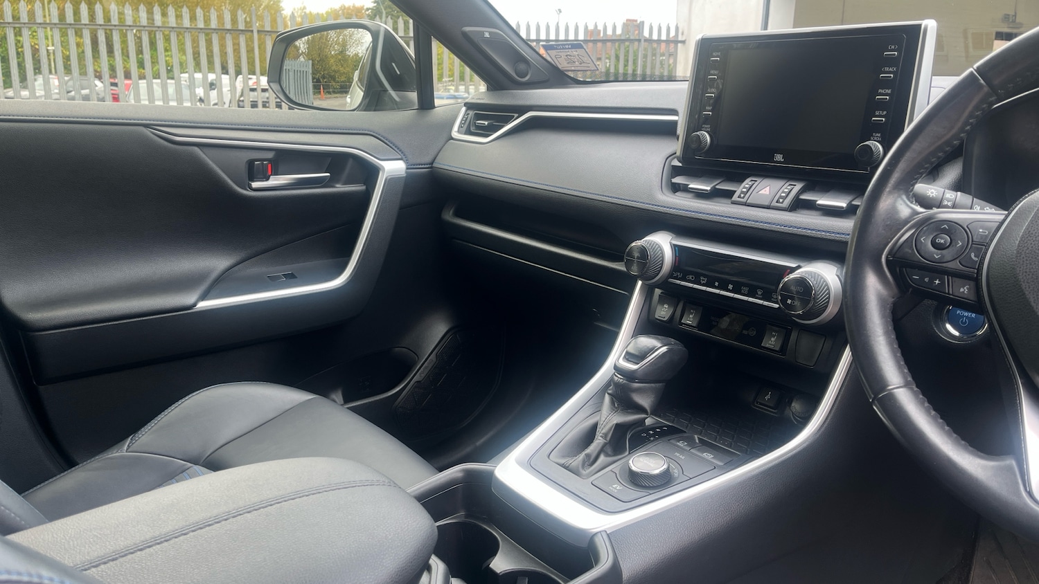 Used Toyota RAV4 2020 for sale - 76209239: Photo 14