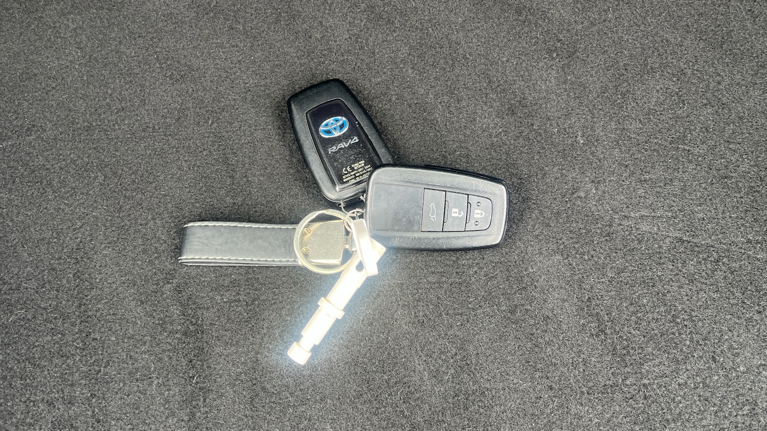 Used Toyota RAV4 2020 for sale - 76209239: Photo 20