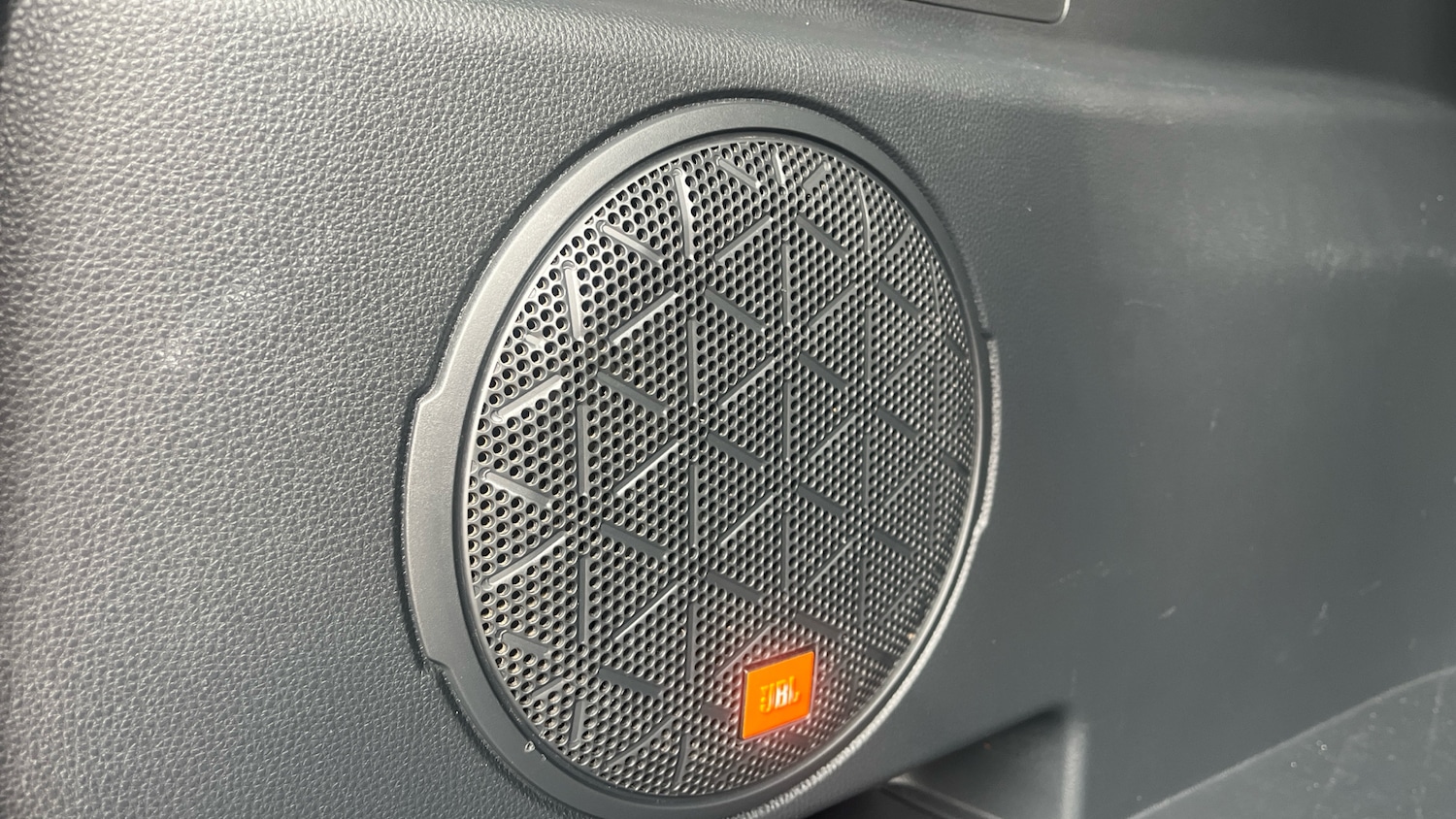 Used Toyota RAV4 2020 for sale - 76209239: Photo 23