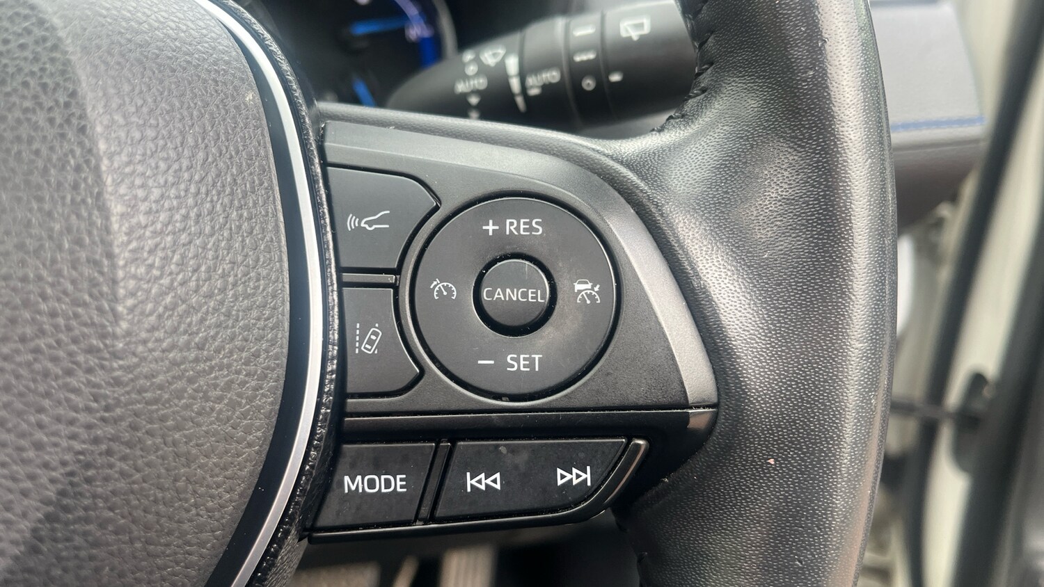 Used Toyota RAV4 2020 for sale - 76209239: Photo 39