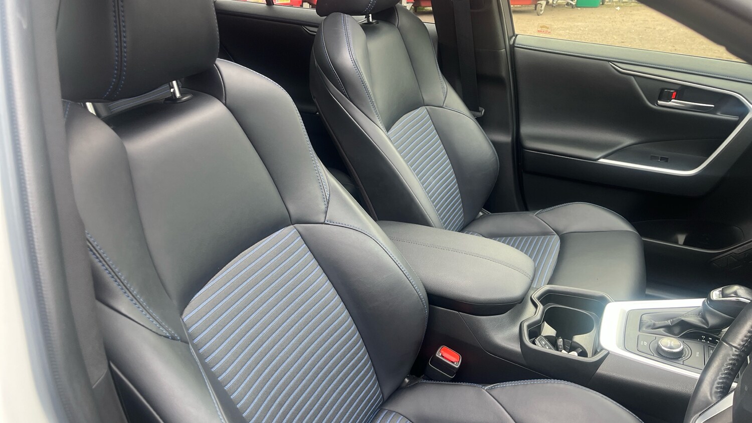 Used Toyota RAV4 2020 for sale - 76209239: Photo 43