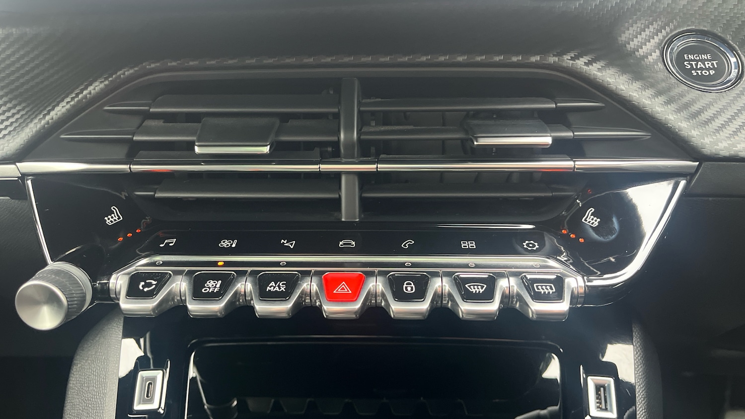 Used Peugeot 2008 2020 for sale - 76567706: Photo 33