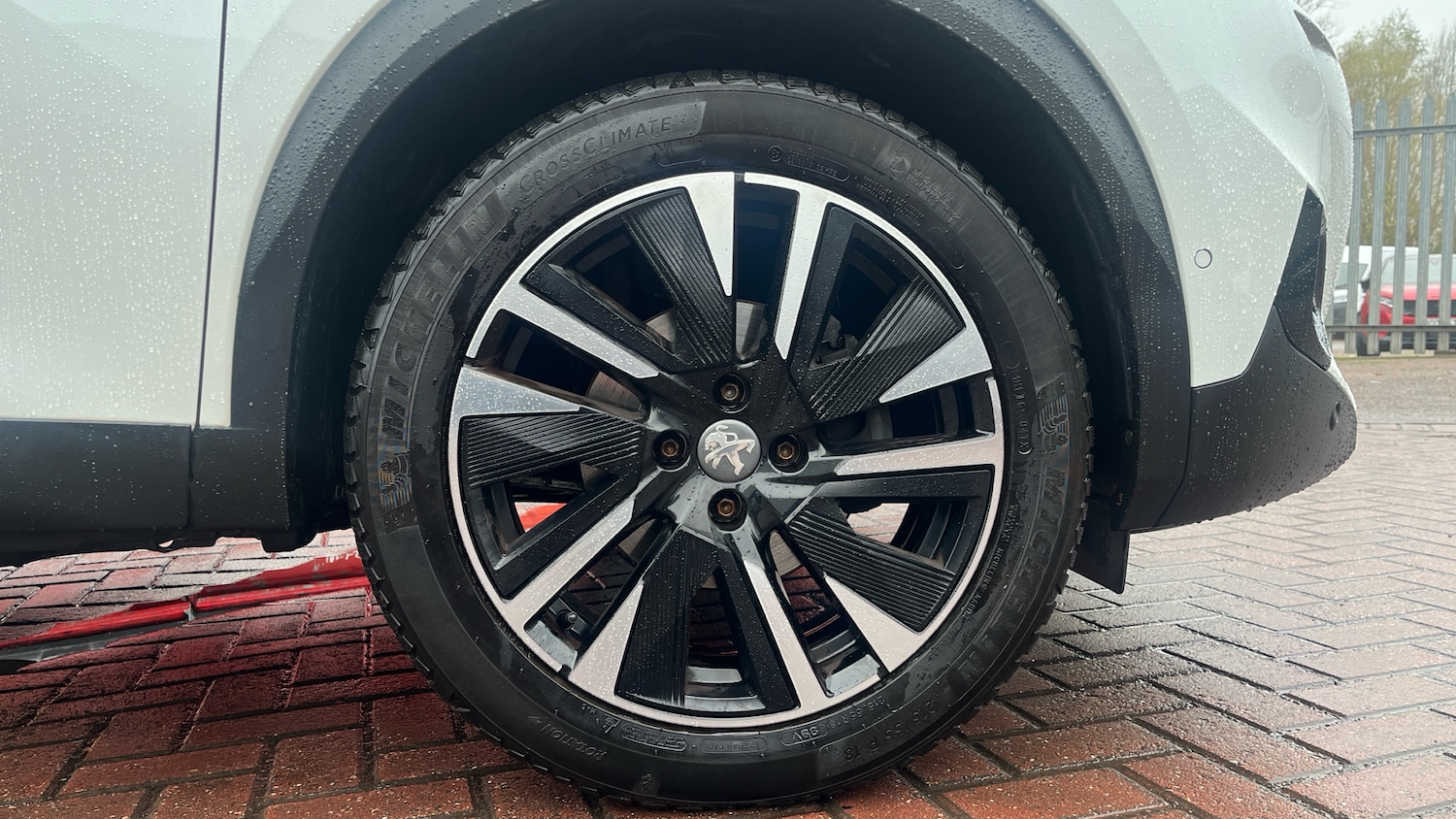 Used Peugeot 2008 2020 for sale - 76567706: Photo 7