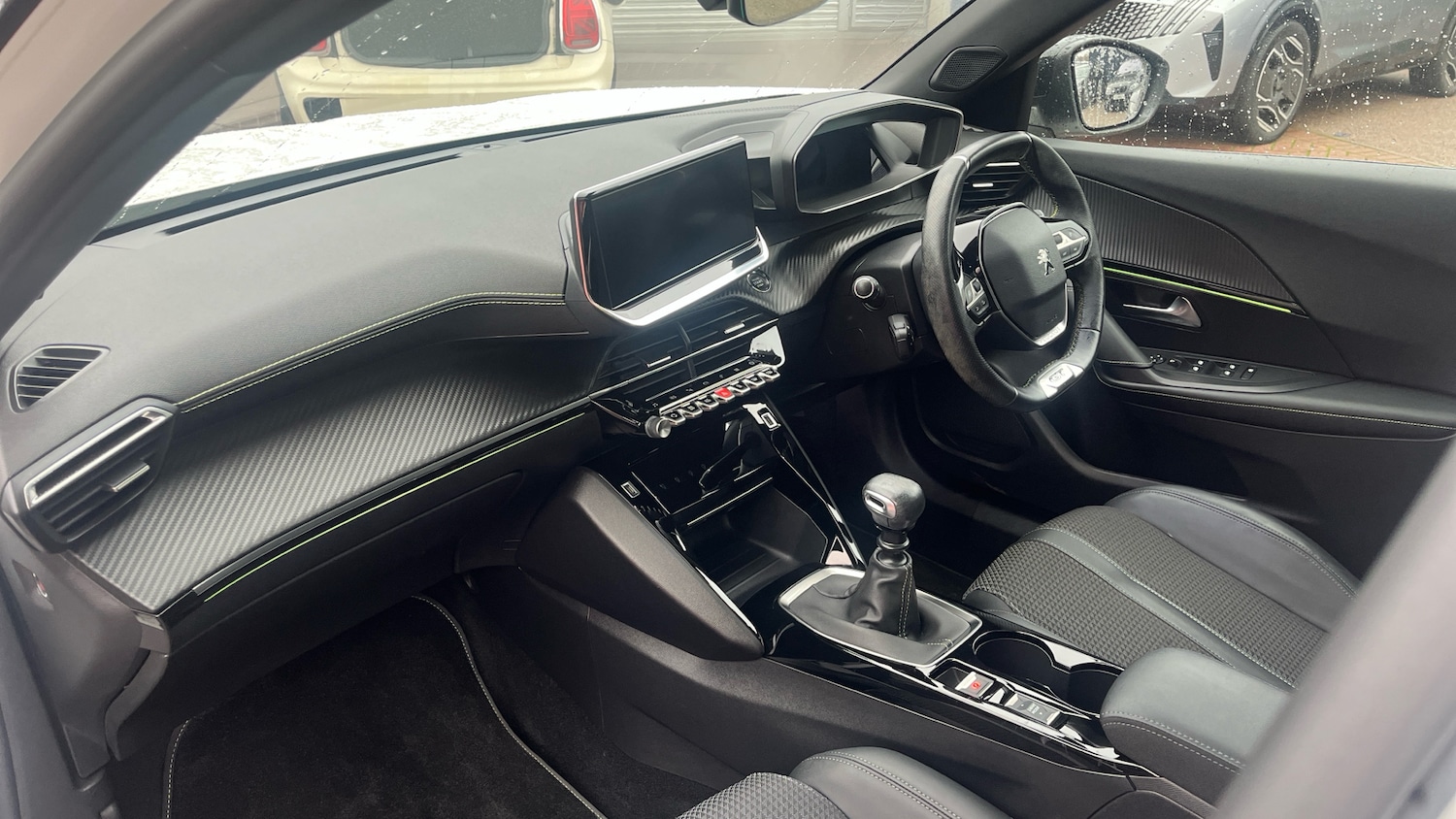 Used Peugeot 2008 2020 for sale - 76567706: Photo 9