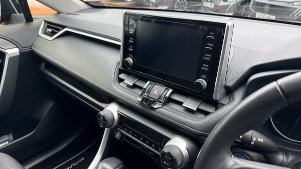 Used Toyota RAV4 2021 for sale - 76232241: Photo 12