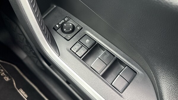 Used Toyota RAV4 2021 for sale - 76232241: Photo 29
