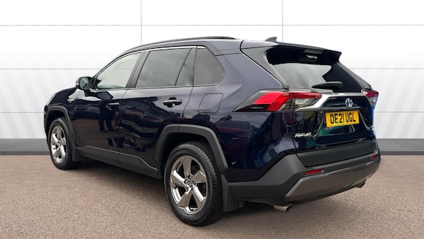 Used Toyota RAV4 2021 for sale - 76232241: Photo 2