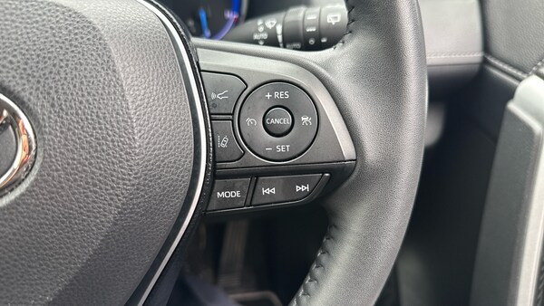 Used Toyota RAV4 2021 for sale - 76232241: Photo 32