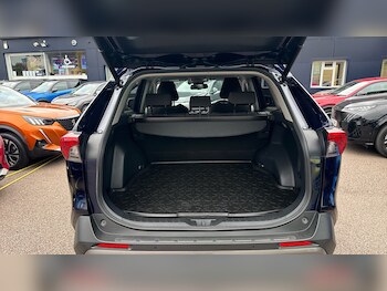 Used Toyota RAV4 2021 for sale - 76232241: Photo 4