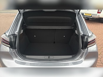 Used Peugeot 208 2025 for sale - 76302861: Photo